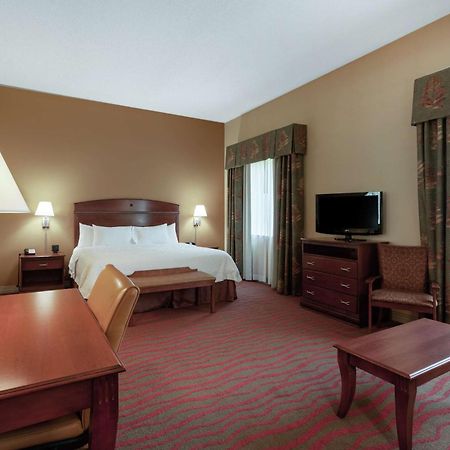 Hampton Inn & Suites Порт-Ричи Экстерьер фото