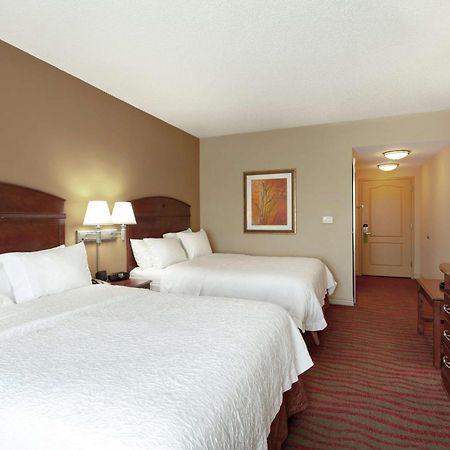 Hampton Inn & Suites Порт-Ричи Экстерьер фото